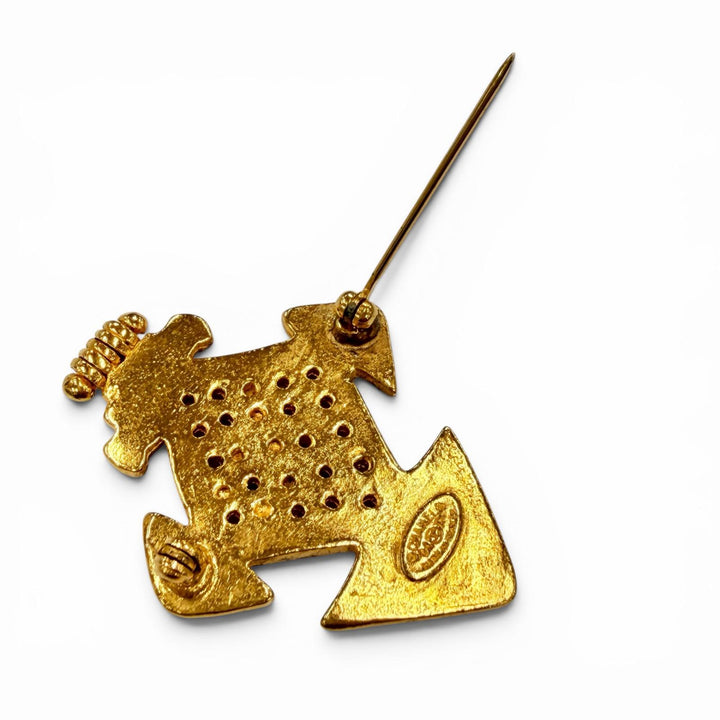 Excellent CHANEL Brooch gold Women 94P