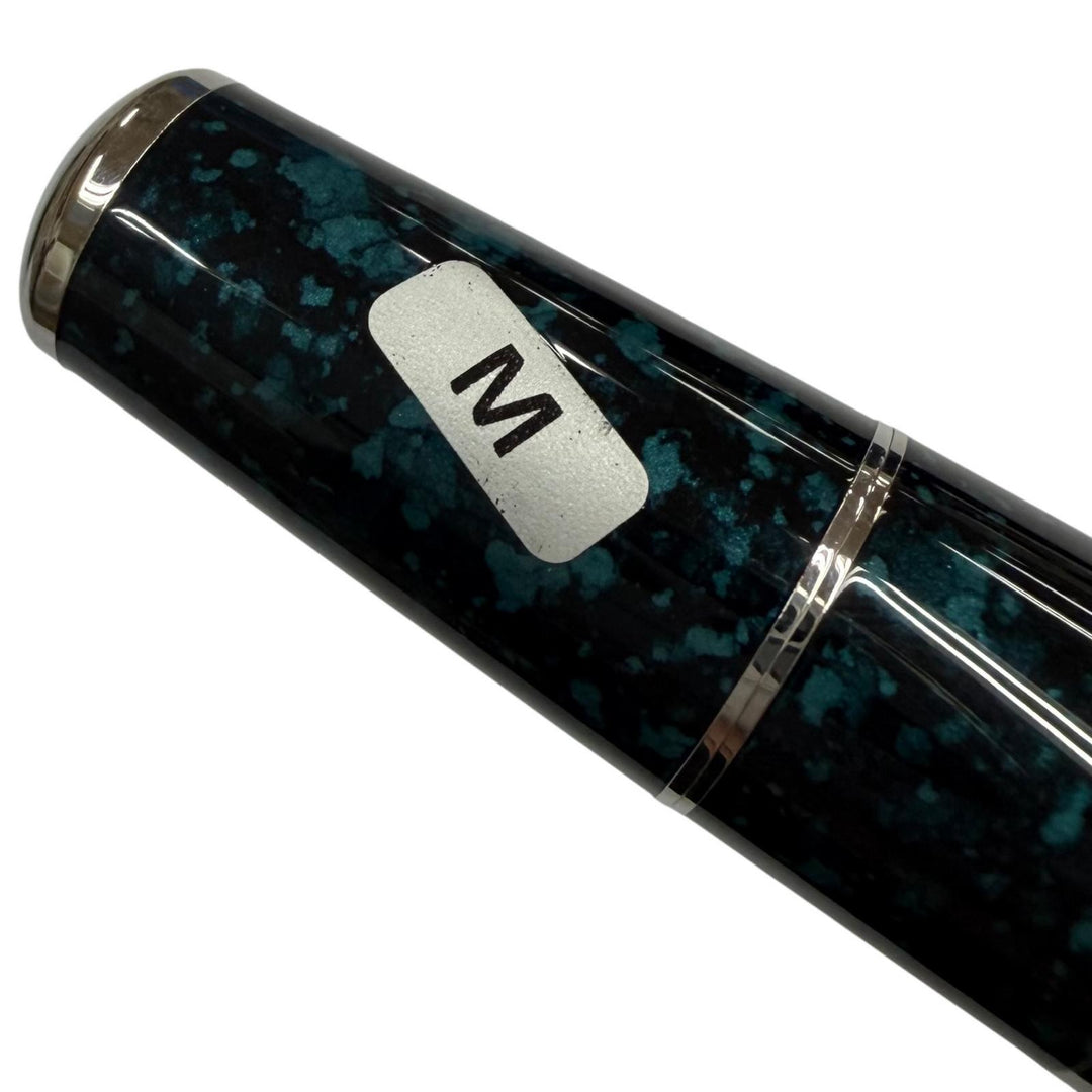 Pristine MONTBLANC fountain pen Author Series 2008: George Bernard Shaw Silver