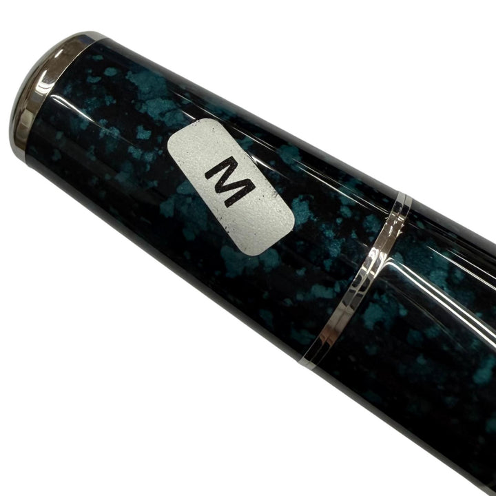 Pristine MONTBLANC fountain pen Author Series 2008: George Bernard Shaw Silver