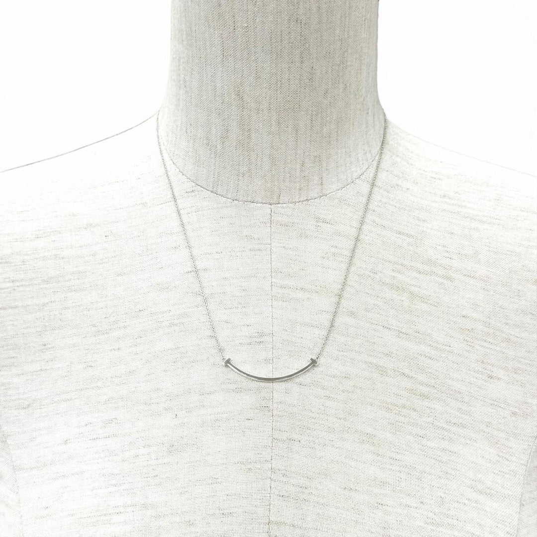 Great TIFFANY&Co. Necklace Smile Pendant Small Silver AG925 Women