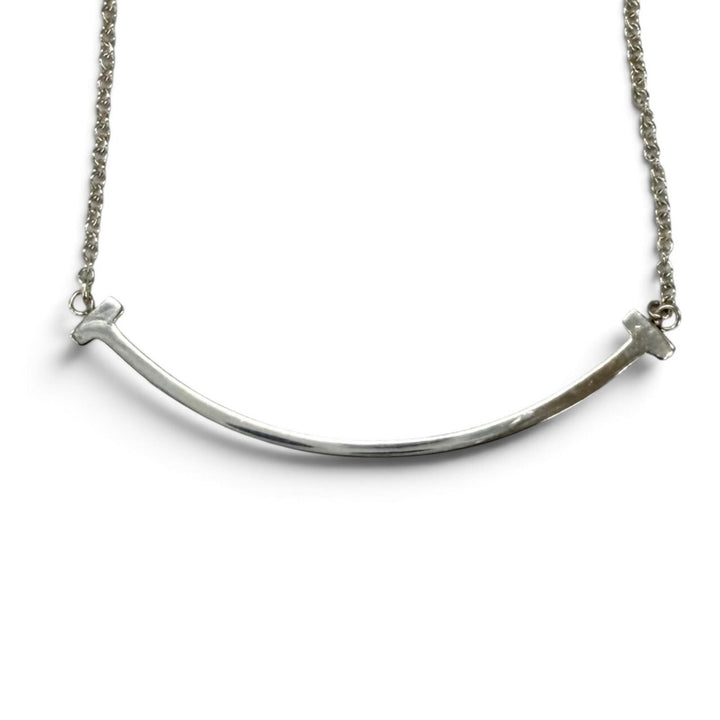 Great TIFFANY&Co. Necklace Smile Pendant Small Silver AG925 Women