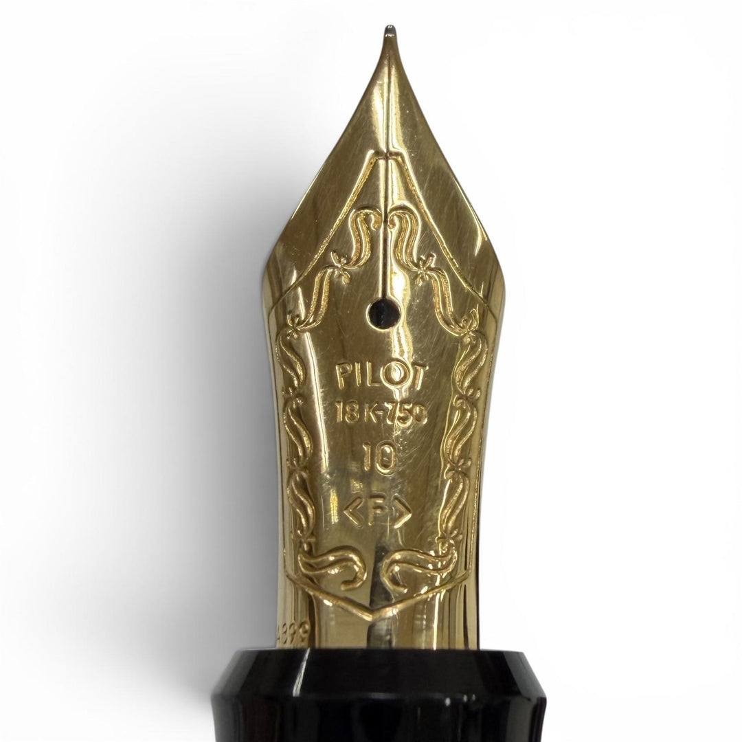 Excellent PILOT fountain pen Kokukokai Taka-Makie Zodiac Tiger black 18K mens