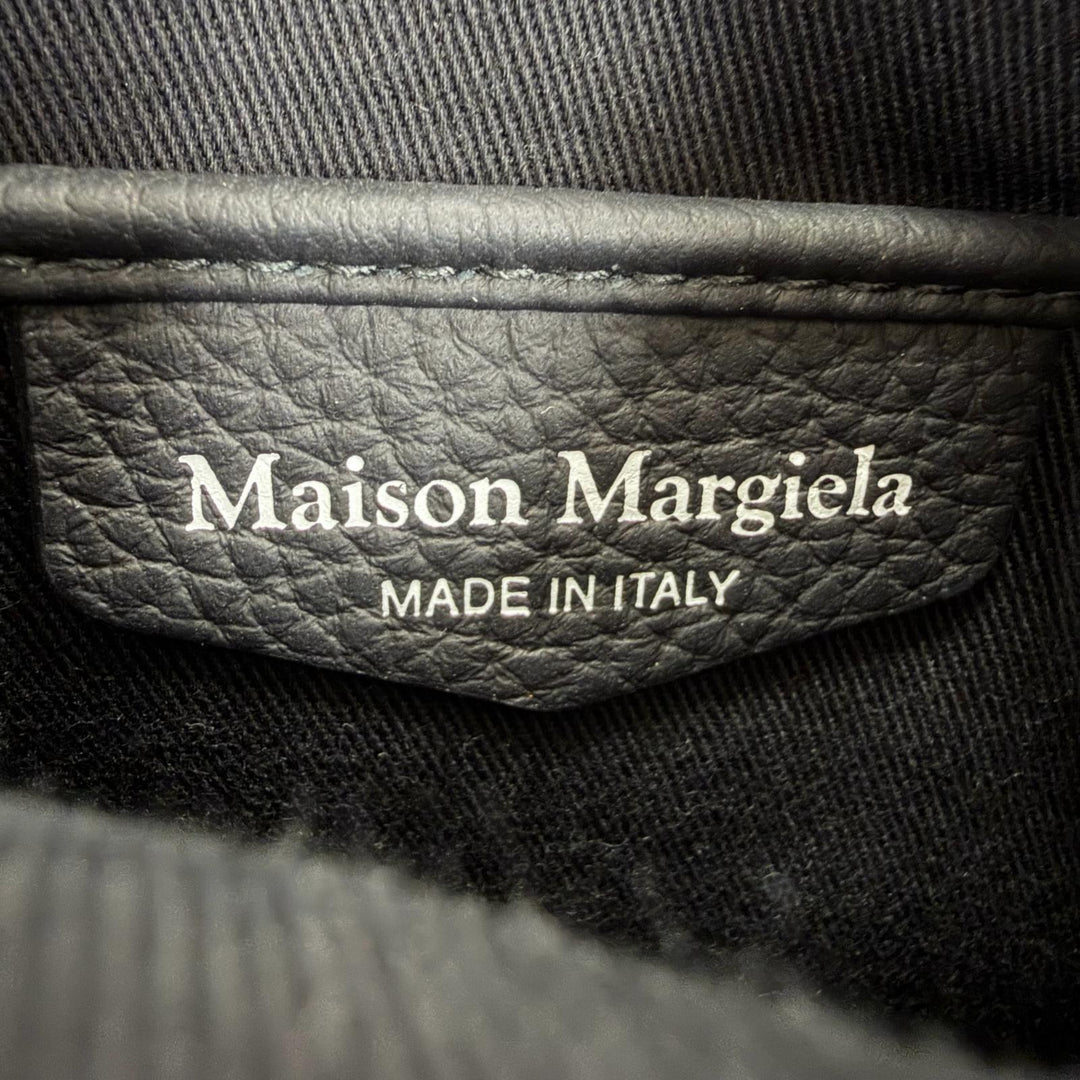 Excellent Maison Margiela 11 Shoulder Bag 5AC City black Calf leather SB1WG0003