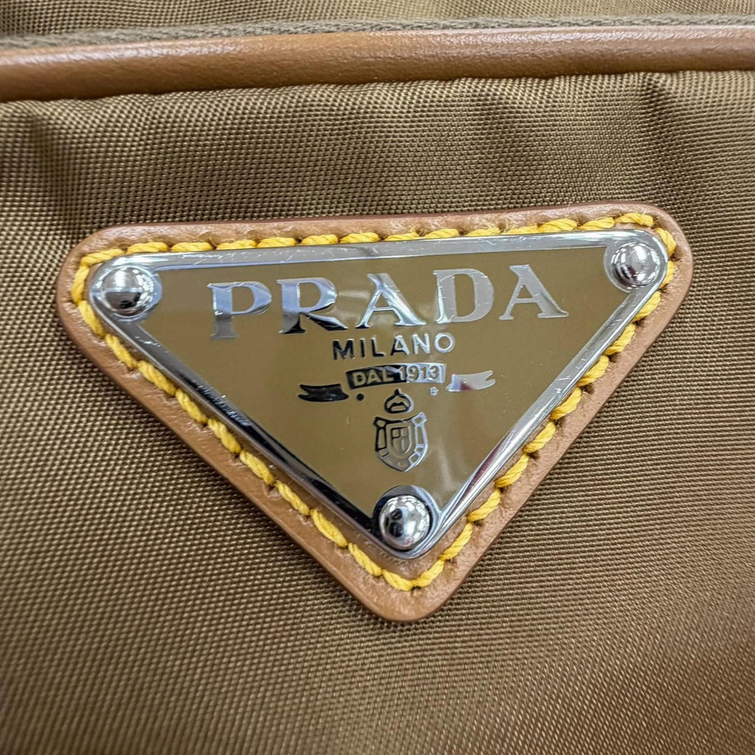 Excellent PRADA Shoulder Bag Brown Nylon mens 2VH172