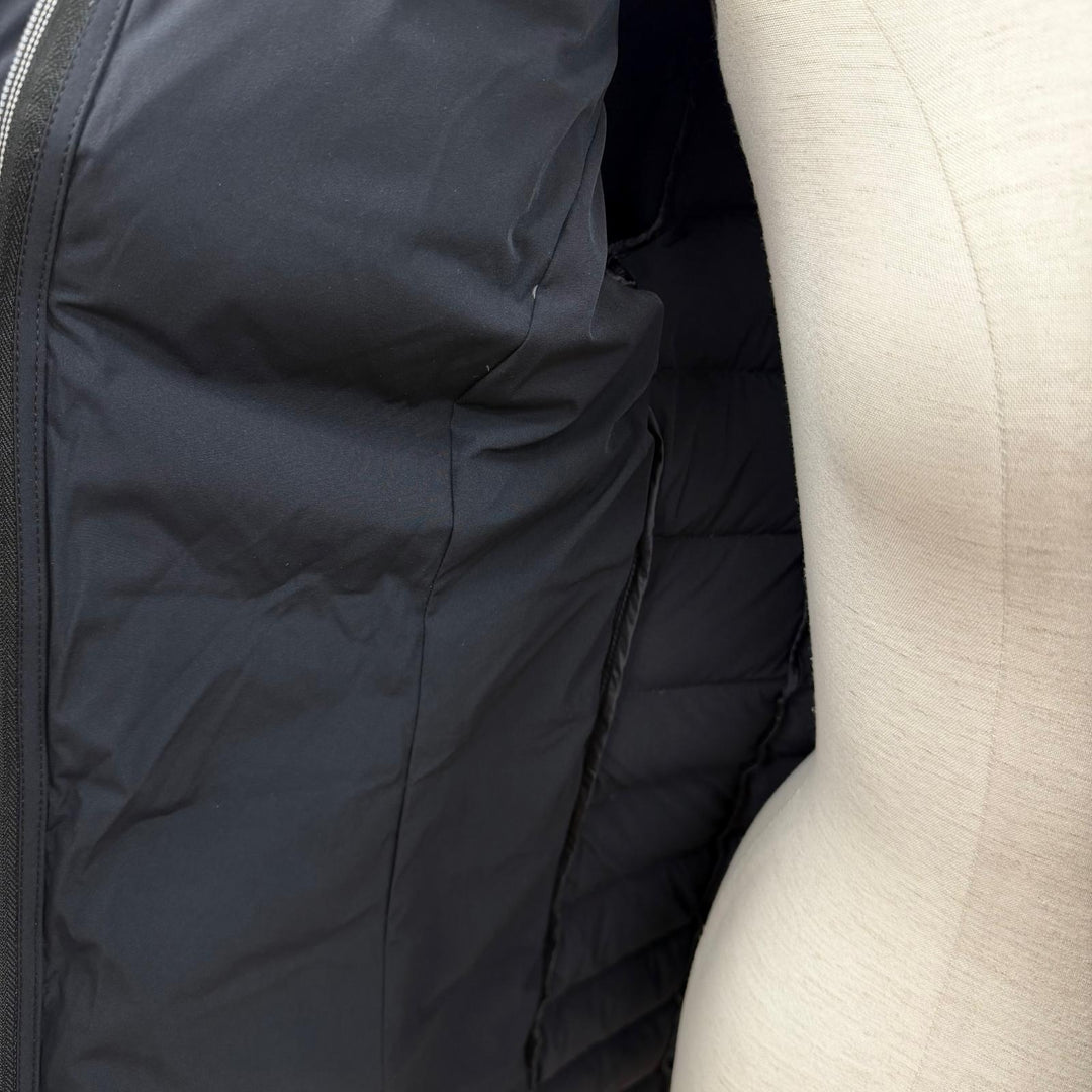 Excellent CAPE HORN down coat SANTACRUZ Dark navy Nylon Women 42 52570