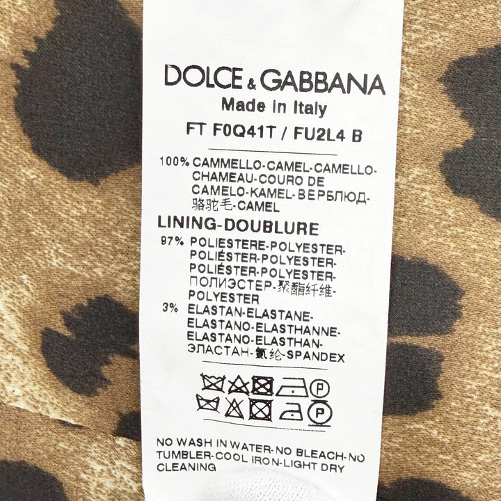 Pristine DOLCE&GABBANA coat Leopard print lining, DG logo Camel 36 F0941T
