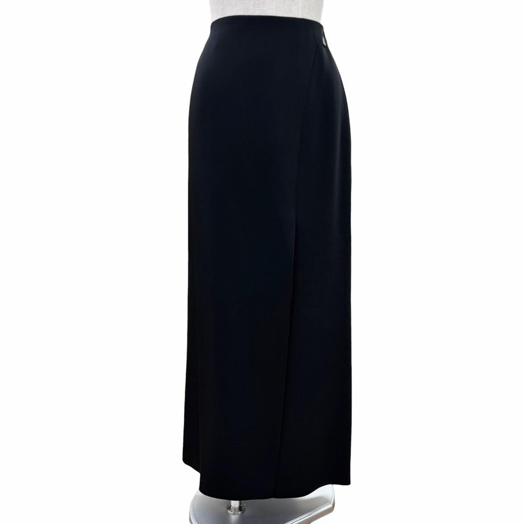 Great CHANEL Long skirt Triangle With logo black polyester Women 40 P14562V08226
