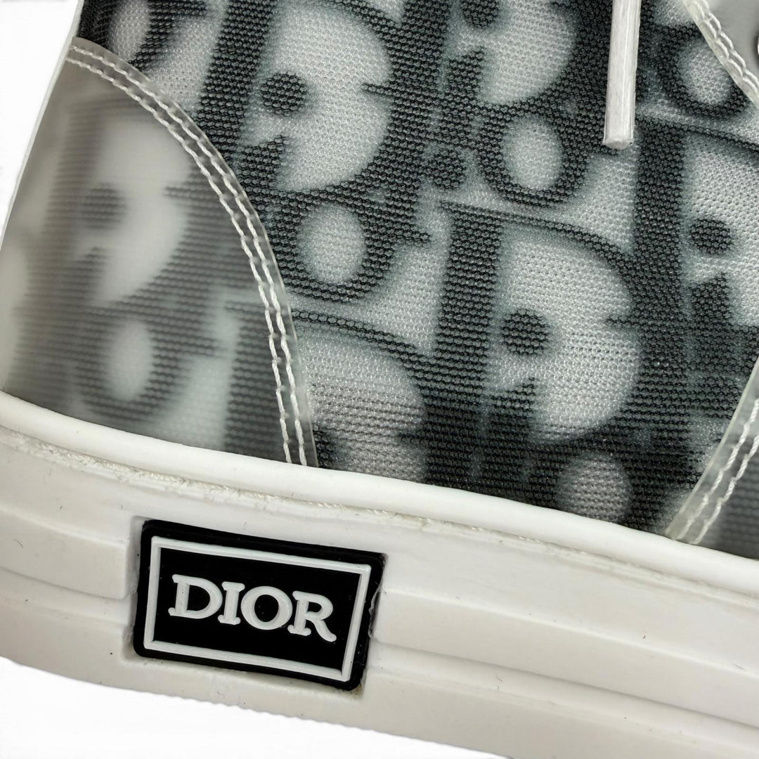 Pristine Christian Dior High cut sneakers Oblique High Top Gray Kids 31 B23