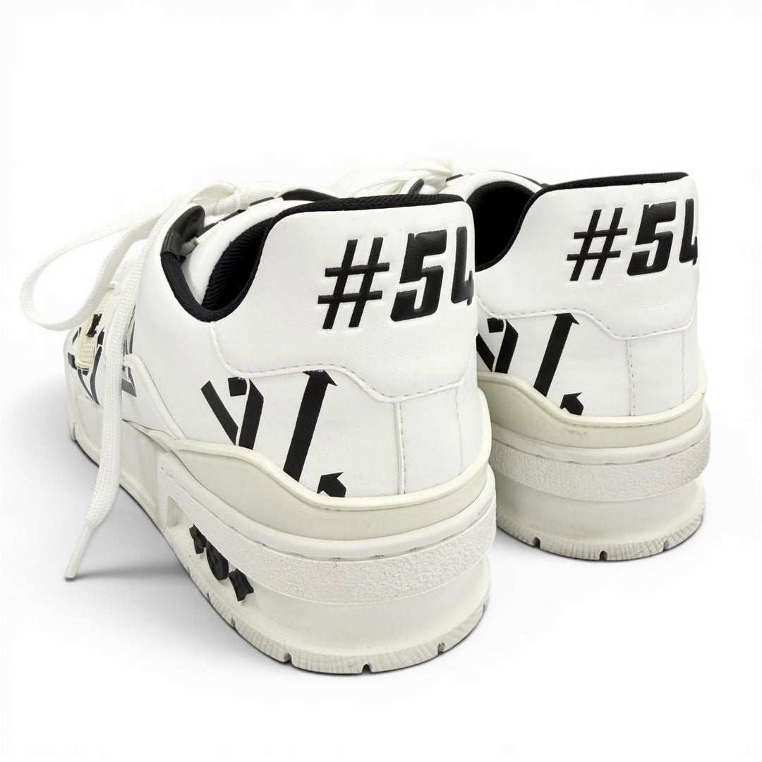 Great LOUIS VUITTON Low cut sneakers LV logo whole pattern white leather mens 6