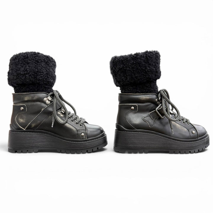 Excellent MIUMIU Vintage-style knit socks, leather short boots black 35 5U184C
