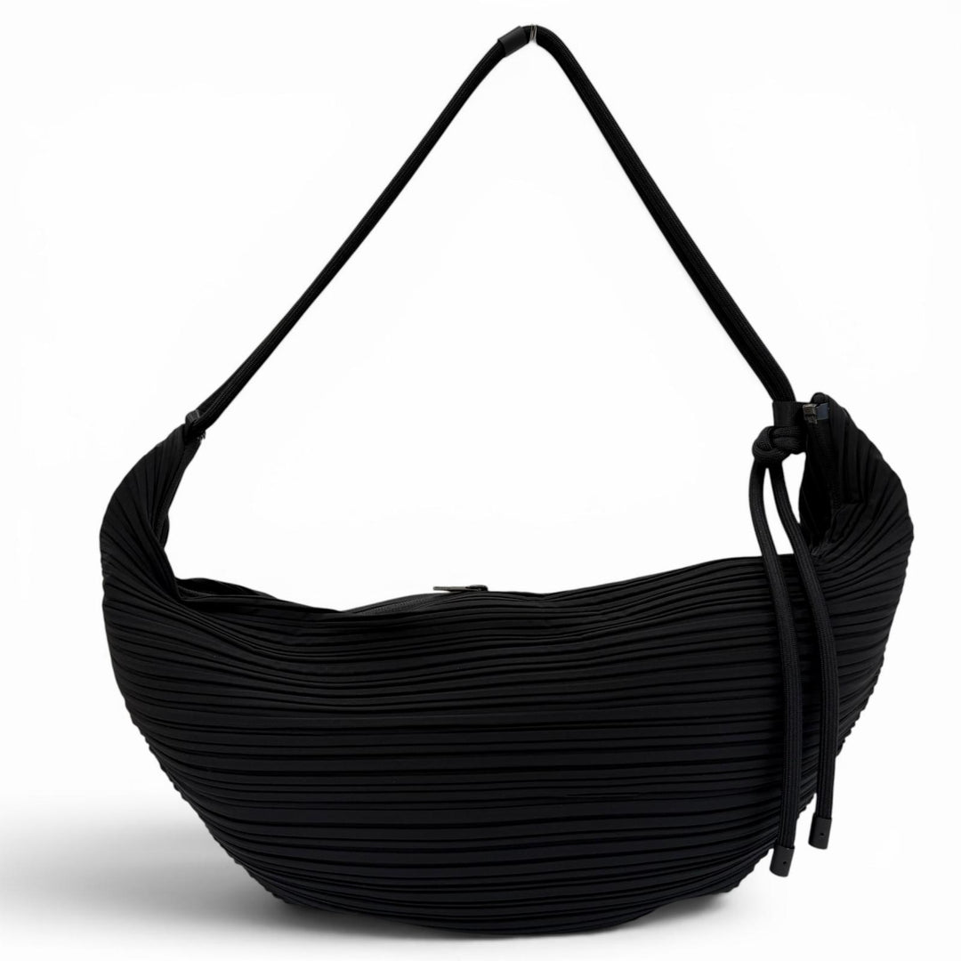 Excellent PLEATS PLEASE Sling bag Pleated drawstring black Women PP39AG536