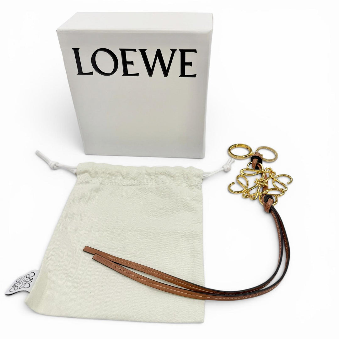 Great LOEWE Bag charm Anagram Keychain Classic calf Women C821232X01