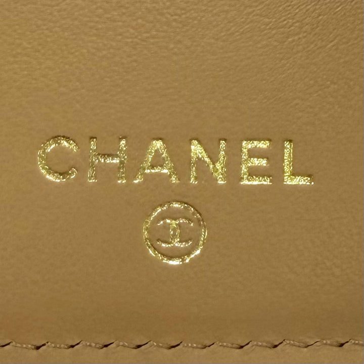 Pristine CHANEL Bifold Wallet Small Flap Wallet COCO Mark Caviar skin AP4656