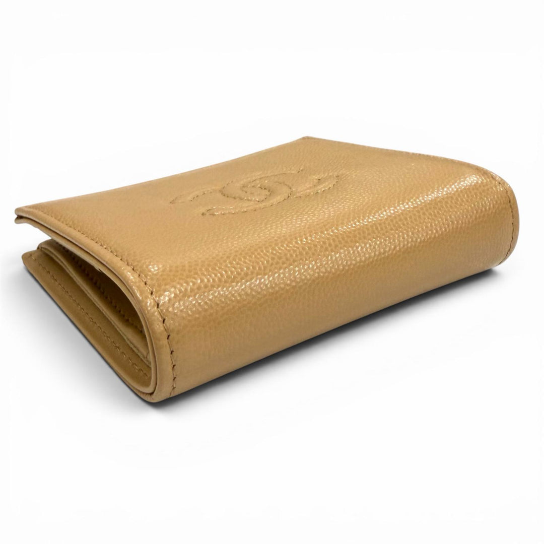 Pristine CHANEL Bifold Wallet Small Flap Wallet COCO Mark Caviar skin AP4656