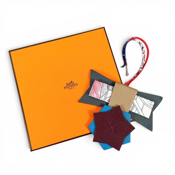 Pristine HERMES charm Cocade Etoile multicolor silk Women H1060598 92