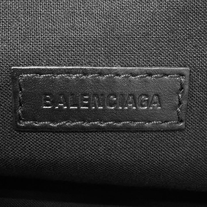 Pristine BALENCIAGA Clutch bag Navy clip M Logo print Ivory canvas mens 373834