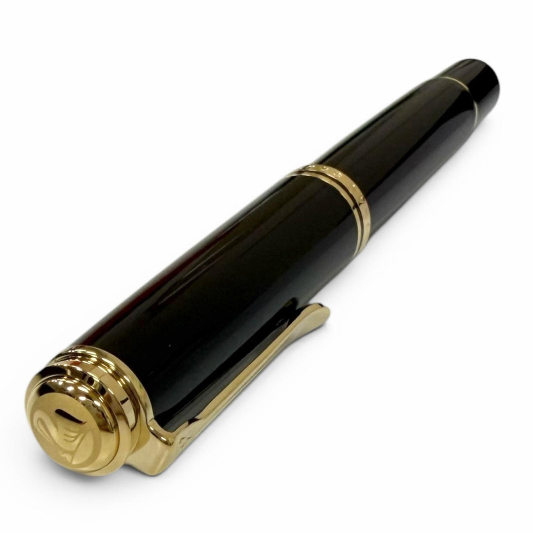 Excellent PERIKAN fountain pen Sovereign black 18K mens M1000