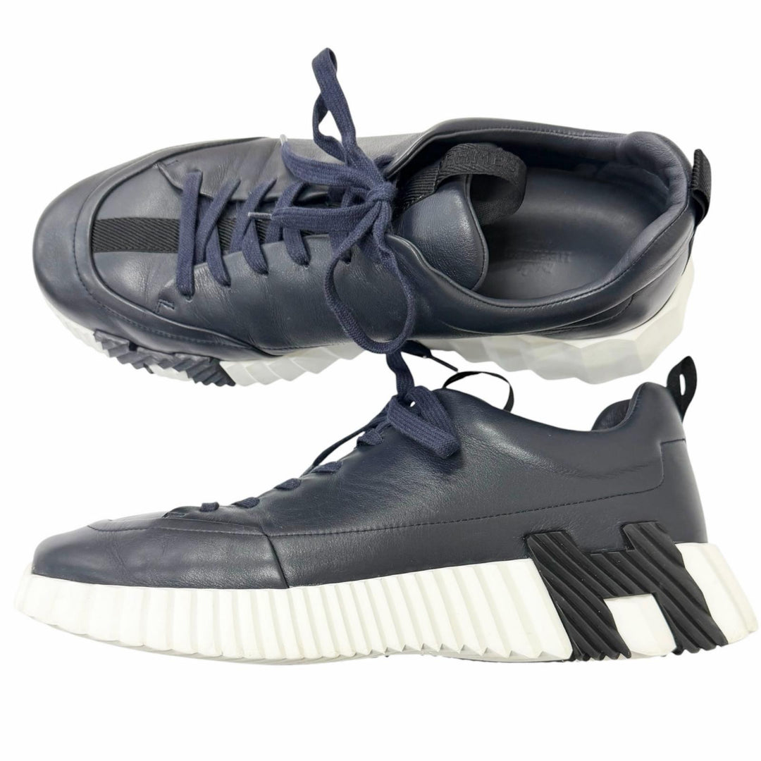 Great HERMES Low cut sneakers Jump H logo design Navy leather mens 42 242839Z