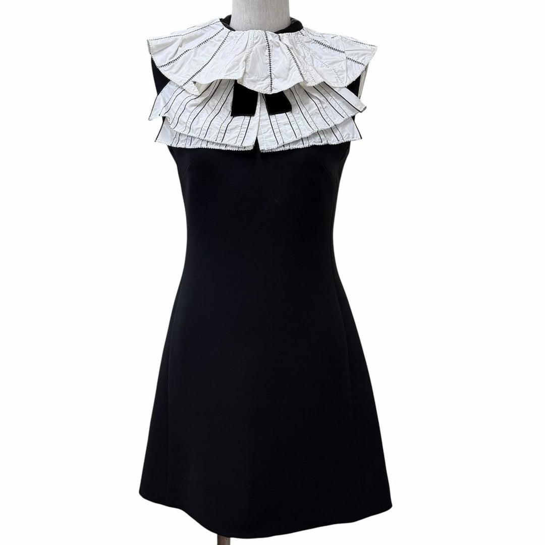 Excellent LOUIS VUITTON one piece black wool Women 34