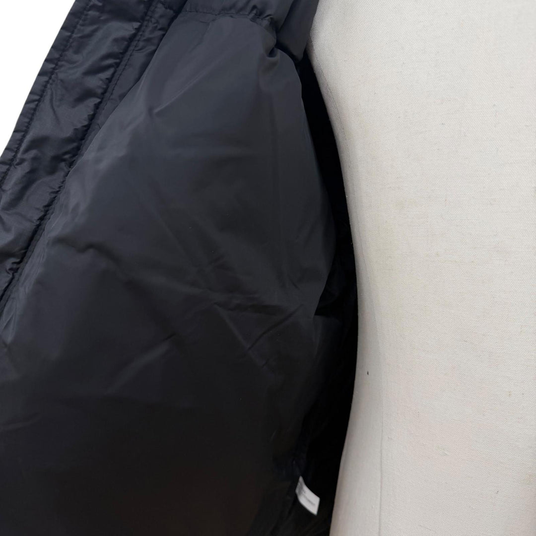 Great THE NORTH FACE Down jacket NUPTSE JACKET black Nylon mens M
