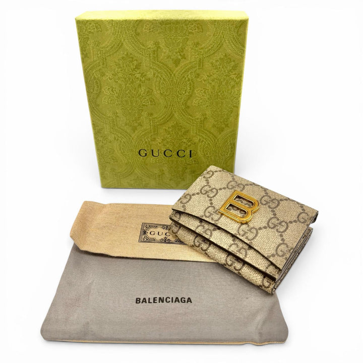 Great GUCCI×BALENCIAGA Tri-fold wallet beige GG Supreme Canvas Women 681700