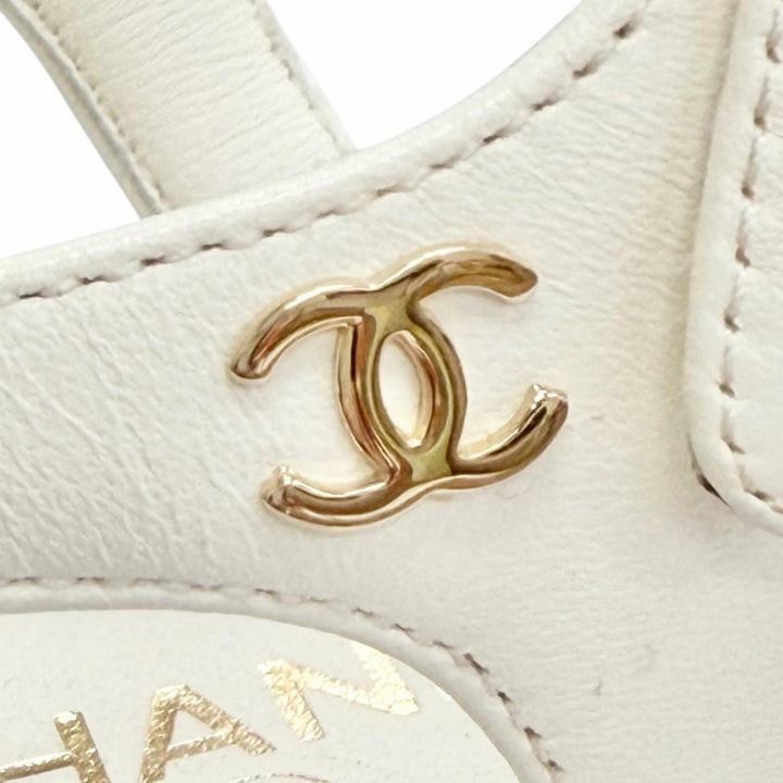 Pristine CHANEL COCO Mark Chain Strap Cork Sole Leather Sandals Ivory 38 G35779