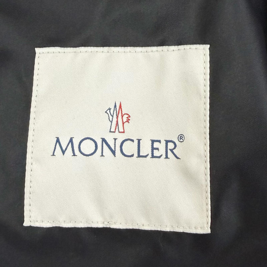 Great MONCLER coat MUTCHE Logo patch and hood black polyester Women 0