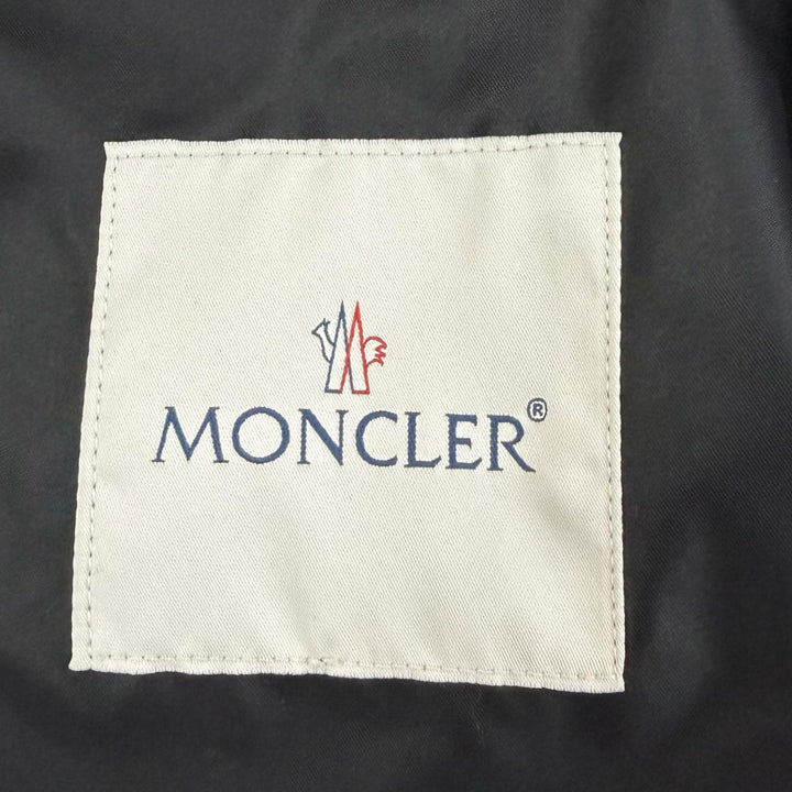 Great MONCLER coat MUTCHE Logo patch and hood black polyester Women 0