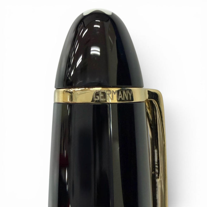 Excellent MONTBLANC fountain pen Meisterstück 146 black 14K mens