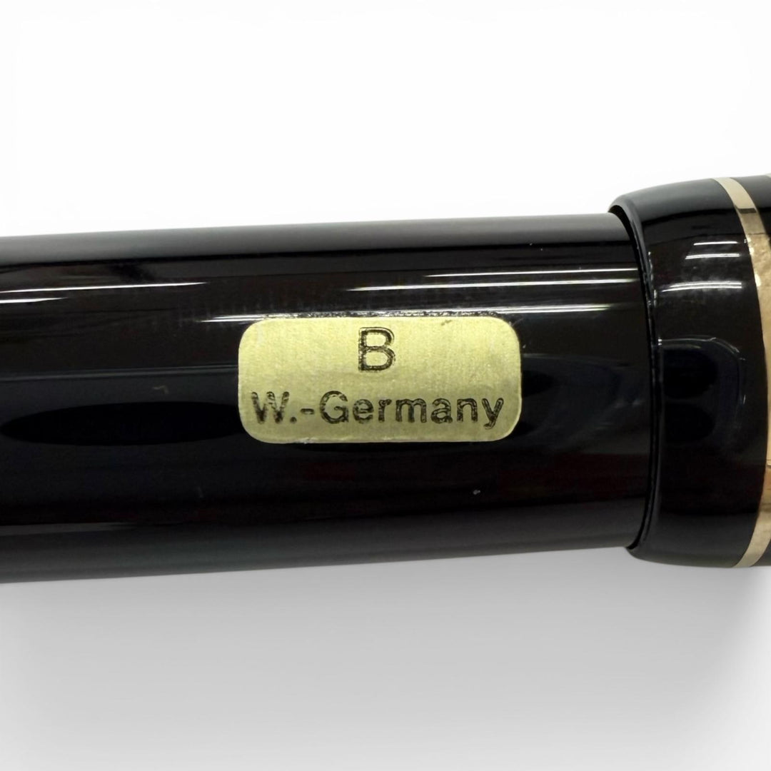 Excellent MONTBLANC fountain pen Meisterstück 146 black 14K mens