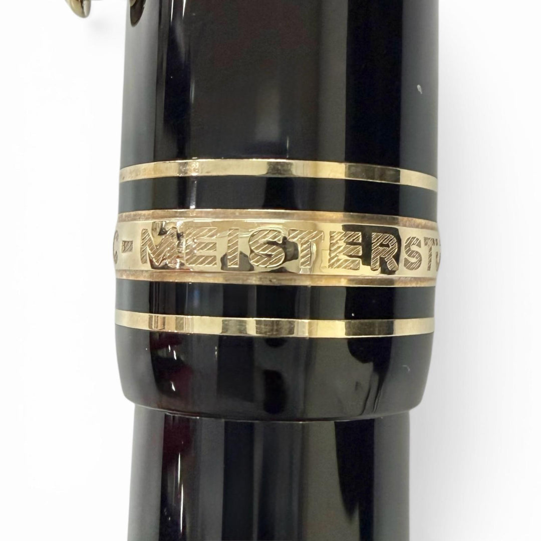 Excellent MONTBLANC fountain pen Meisterstück 146 black 14K mens