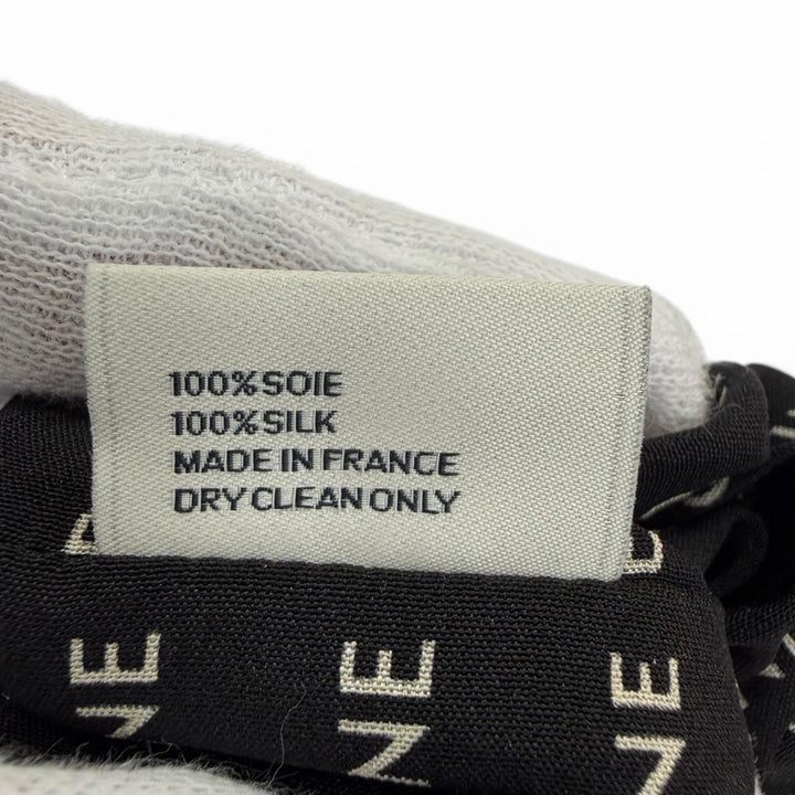 Great CELINE Shush Rayule Scrunchie Triomph logo black silk Women 46Y352SIB