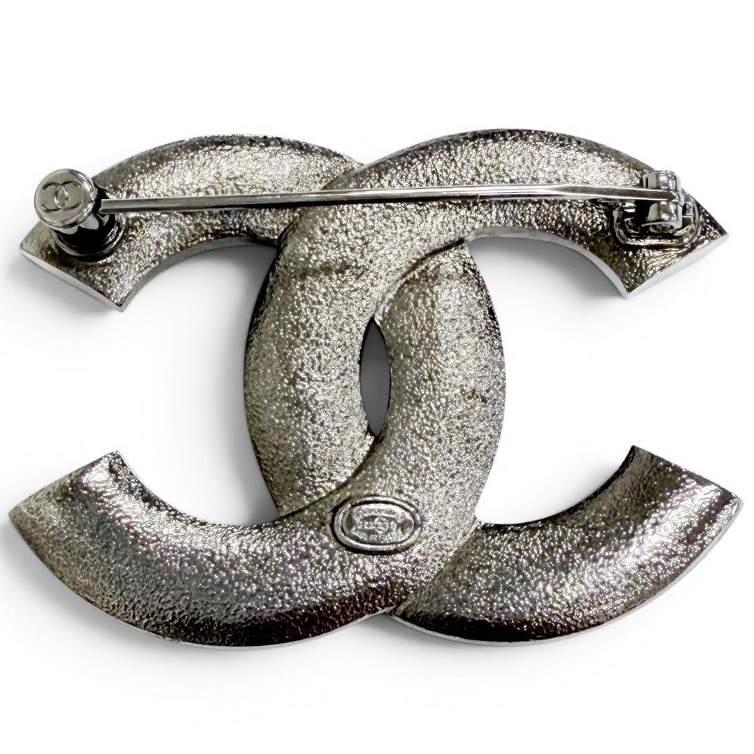 Excellent CHANEL Brooch COCO Mark Rhinestone Gunmetal Silver Women C23B