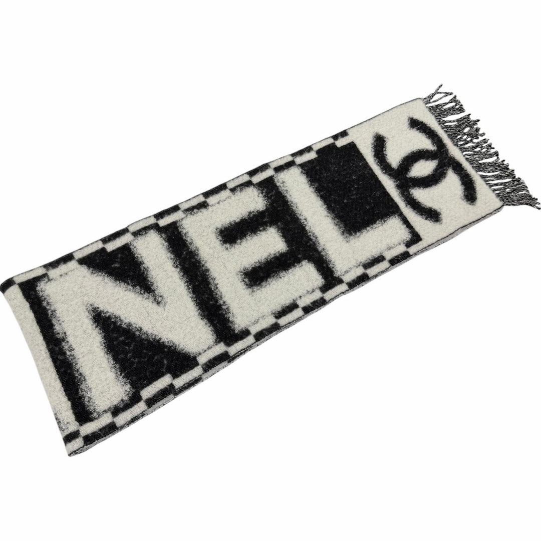 Great CHANEL Scarf COCO Mark Logo Design Fringe black cashmere Women AAA478