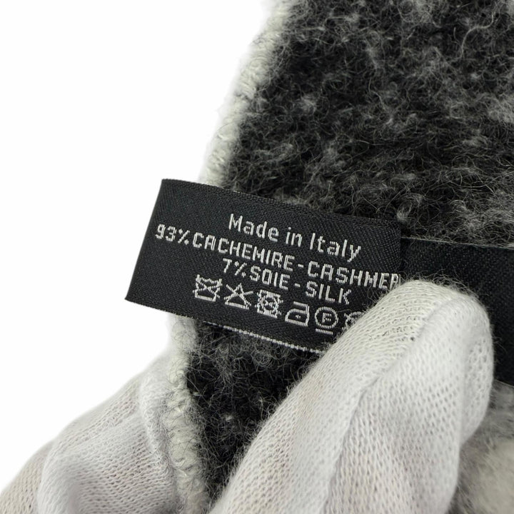 Great CHANEL Scarf COCO Mark Logo Design Fringe black cashmere Women AAA478
