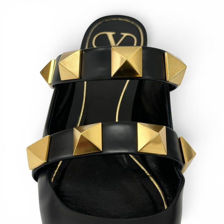 Great Valentino Garavani Sandals Rockstud flat shoes black leather Women 38.5