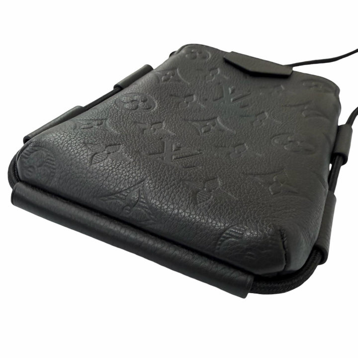 Excellent LOUIS VUITTON Monogram Shadow Lace-Up Leather Pouch