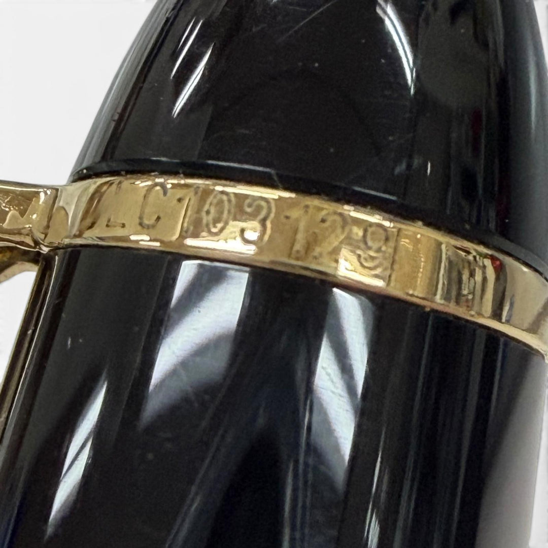 Great MONTBLANC fountain pen Meisterstück 146 white star black 14K mens