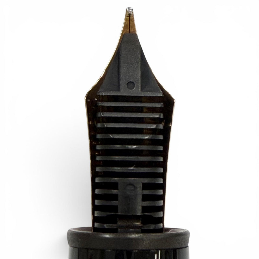 Great MONTBLANC fountain pen Meisterstück 146 white star black 14K mens