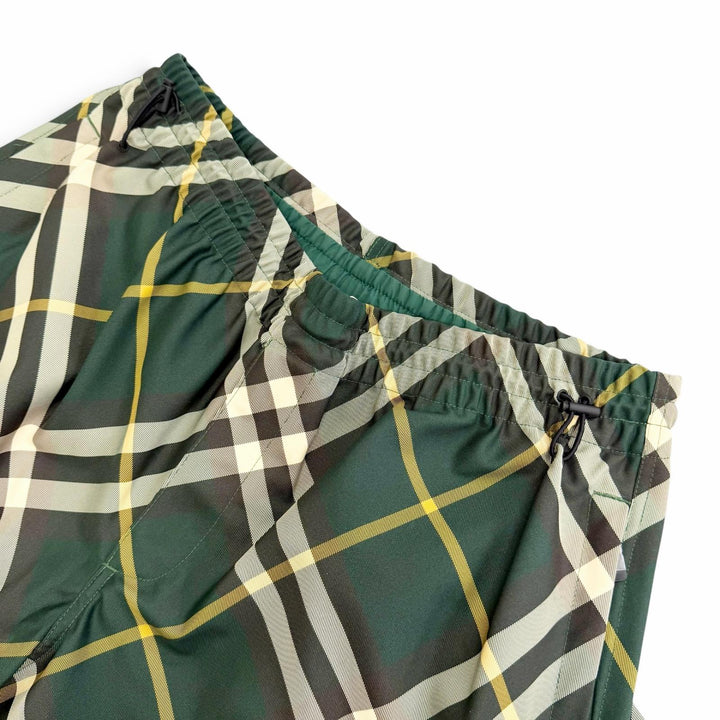 Pristine BURBERRY Pants Logo patch check pattern easy pants Green mens L 8085091