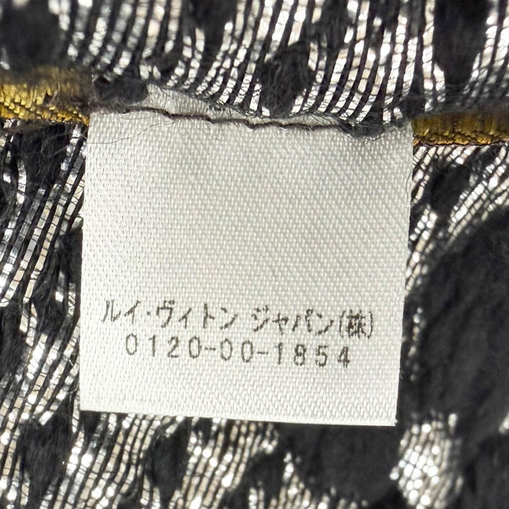 Great LOUIS VUITTON Scarf Escalp Logo Mania Shine Monogrammed with fringe M75833