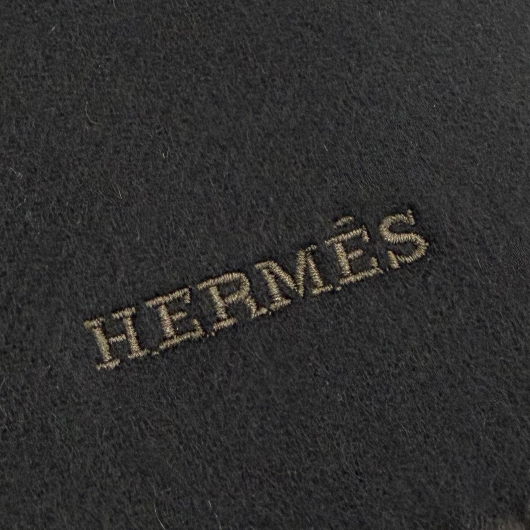 Excellent HERMES Scarf cashmere mens