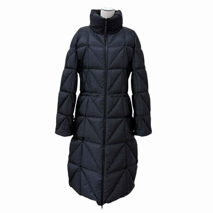 Great MONCLER down coat CERISE Logo patch, stand collar, zip-up jacket Nylon 4