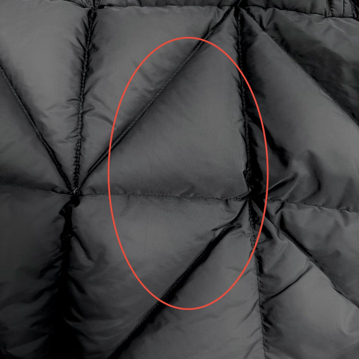 Great MONCLER down coat CERISE Logo patch, stand collar, zip-up jacket Nylon 4