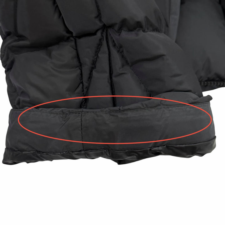 Great MONCLER down coat CERISE Logo patch, stand collar, zip-up jacket Nylon 4
