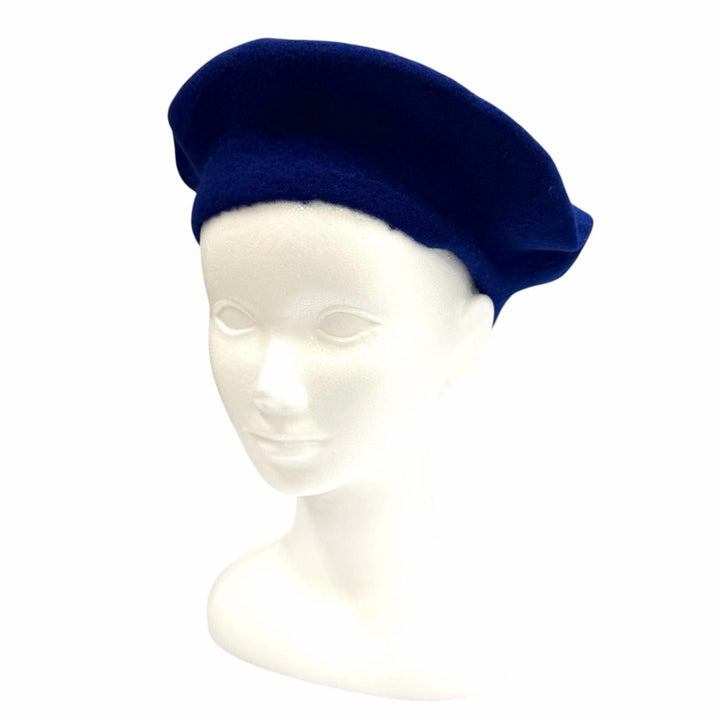 Pristine GUCCI beret GG Marmont Metal Plain blue wool Women M 714343