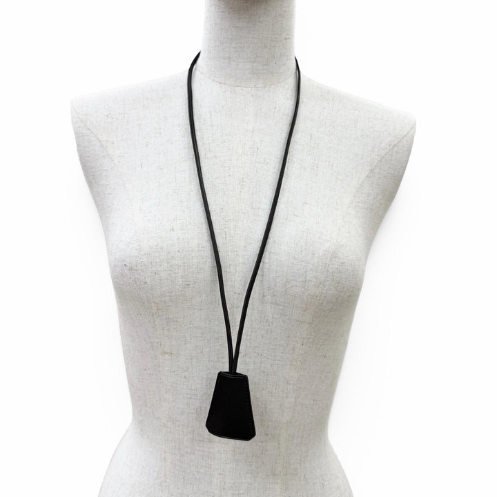Excellent HERMES Necklace Clochette Necklace for Kelly Watch black leather Women