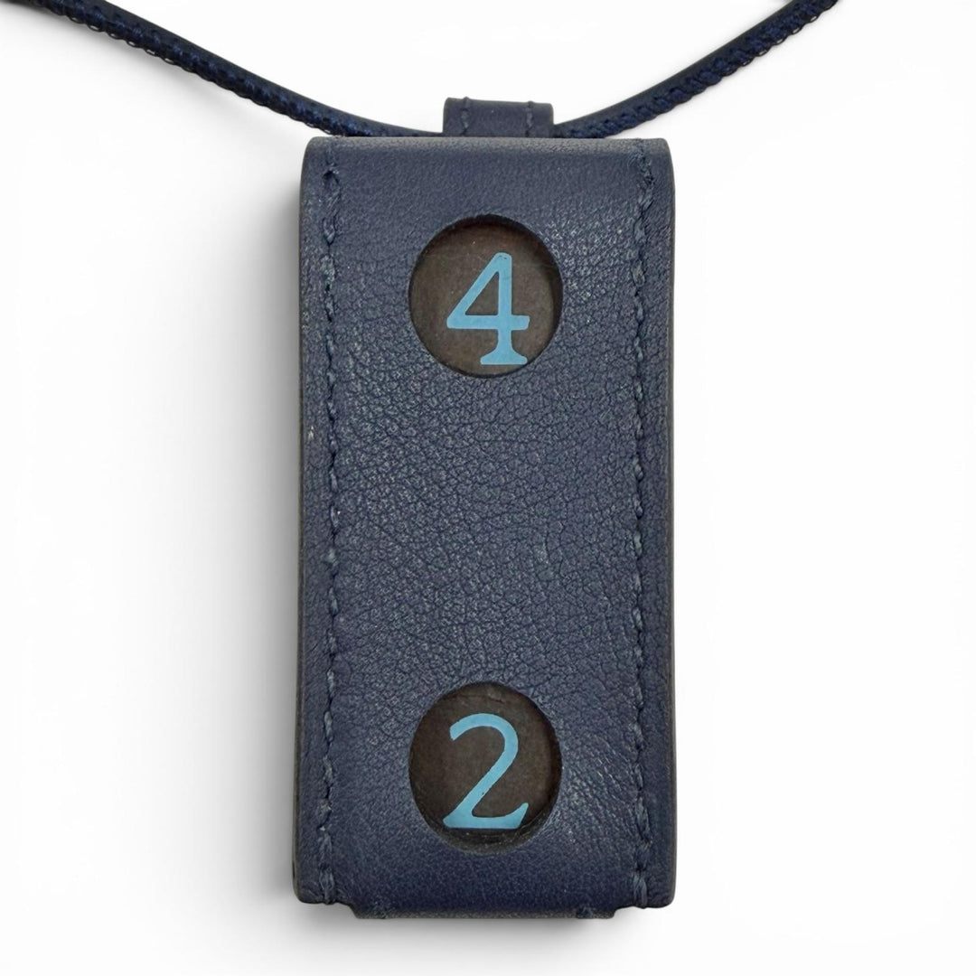 Pristine HERMES Necklace Coup de Des leather Women