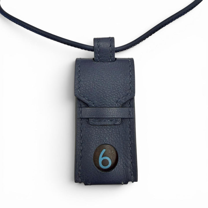 Pristine HERMES Necklace Coup de Des leather Women