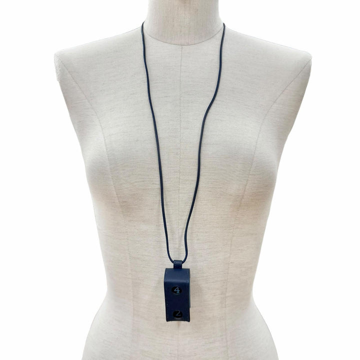 Pristine HERMES Necklace Coup de Des leather Women